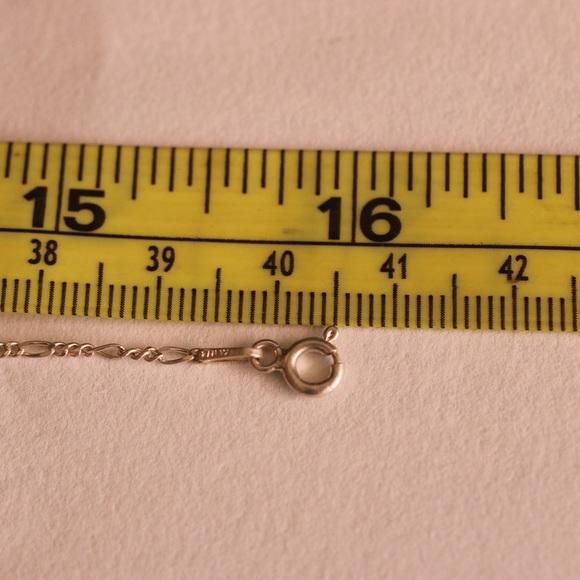 Sterling Silver seahorse necklace (SN0004) - Picture 5 of 10